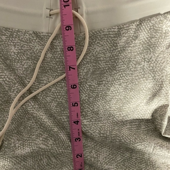 Athleta Venture Printed Jogger Pants Viper Gray Size 8 - Picture 7 of 9